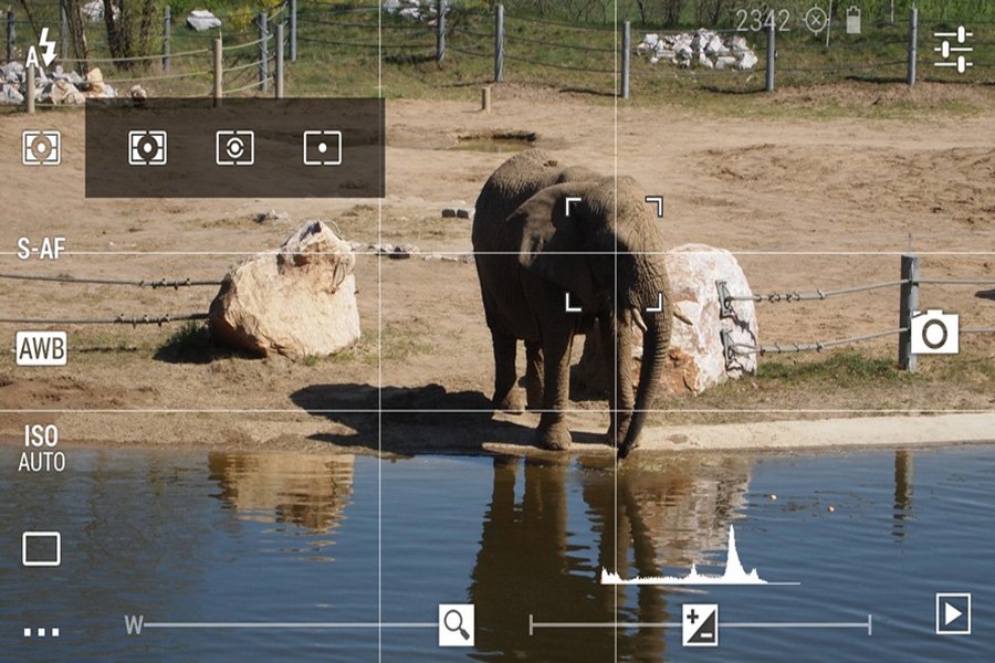 O app simula no seu celular as funcionalidades de uma câmera profissional