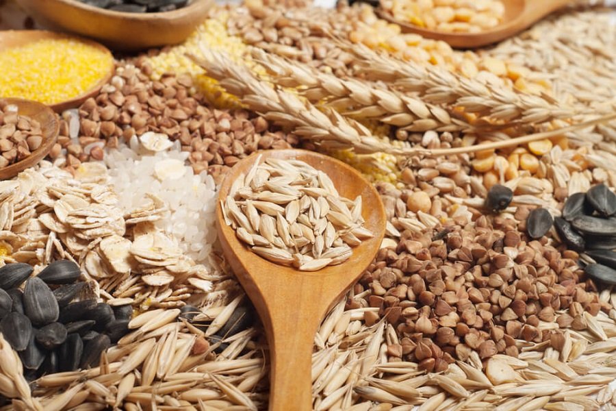 Grãos e cereais integrais também ajudam a acelerar nosso metabolismo
