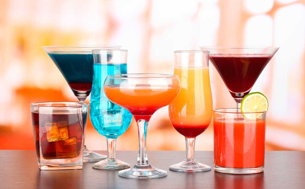 Quer aprender alguns drinks sem álcool para arrasar em qualquer festa? Então confira nossas dicas e prepare bebidas ideais para quem deseja aproveitar!