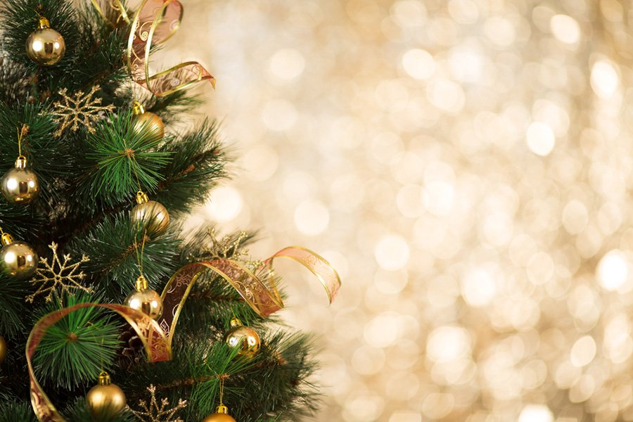 Sem tempo para organizar a decoração das festas de final de ano? Que tal preparar uma decoração de Natal simples e charmosa? Vem que a gente Simplifica!