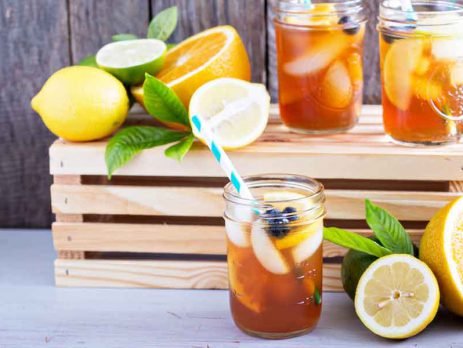 Está procurando algumas receitas de chá detox para aproveitar o verão com a saúde em dia? Já encontrou! Confira o passo a passo aqui, no Simplifica!
