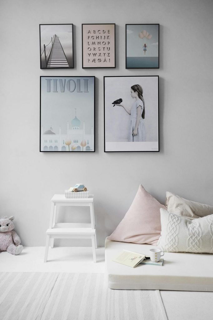 pexels pixabay 462235 min Quadros decorativos em uma parede