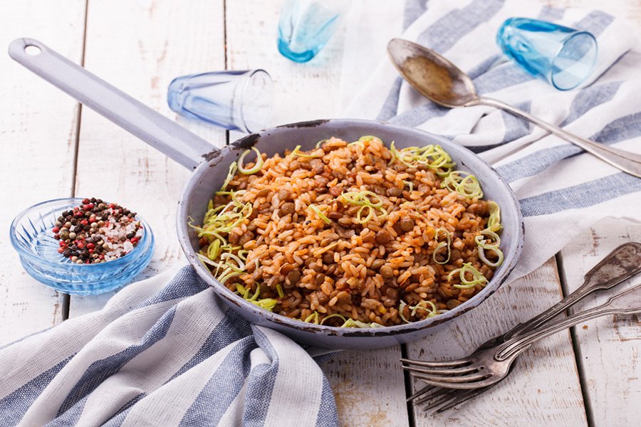 Quer substituir o arroz branco pelo arroz integral em sua dieta? Acha difícil? Vem que a gente Simplica! com uma receita ótima