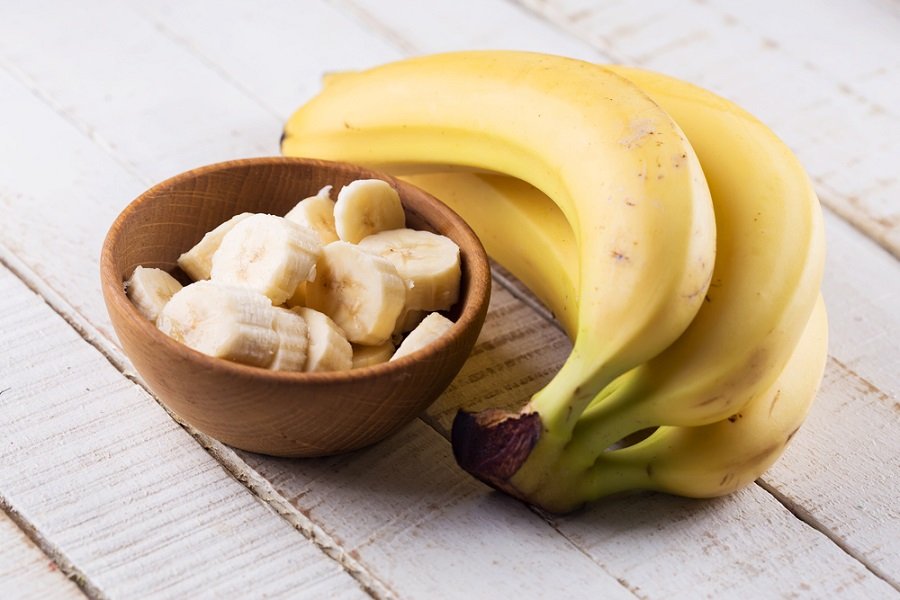 Misture a banana com uma máscara de hidratante para ter bons resultados