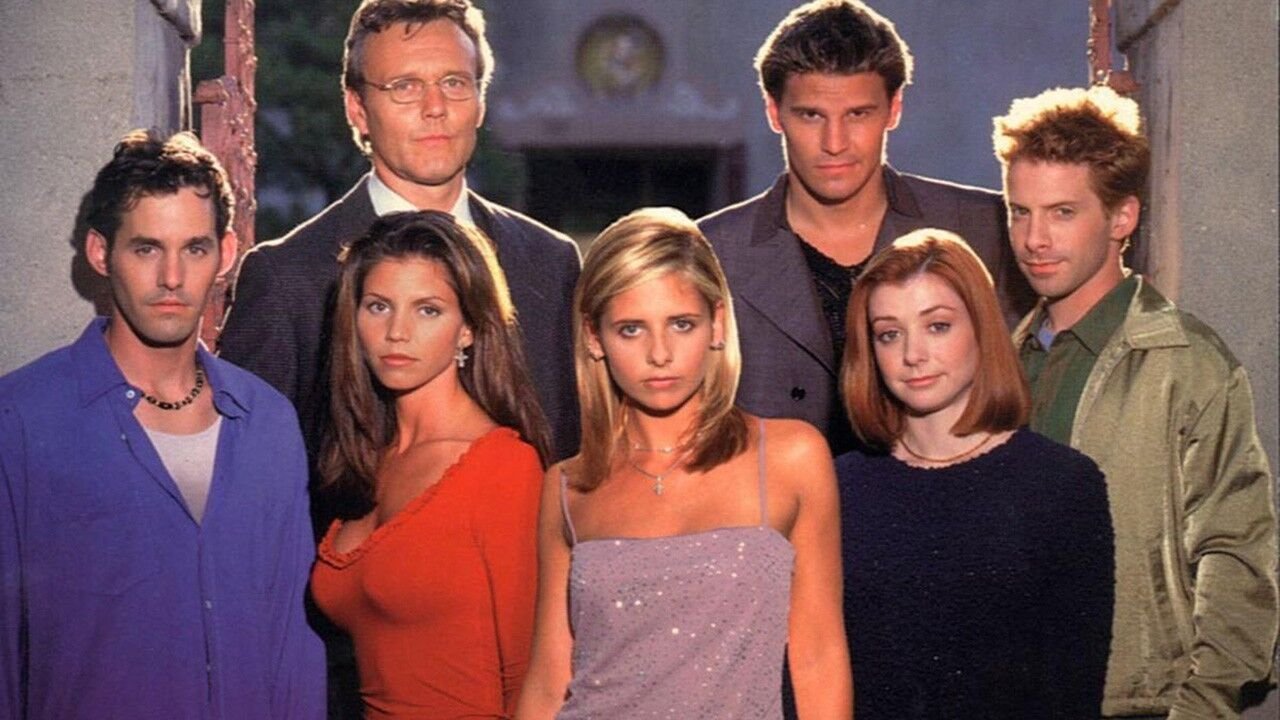 Elenco da série Buffy, a Caça-Vampiros reunido