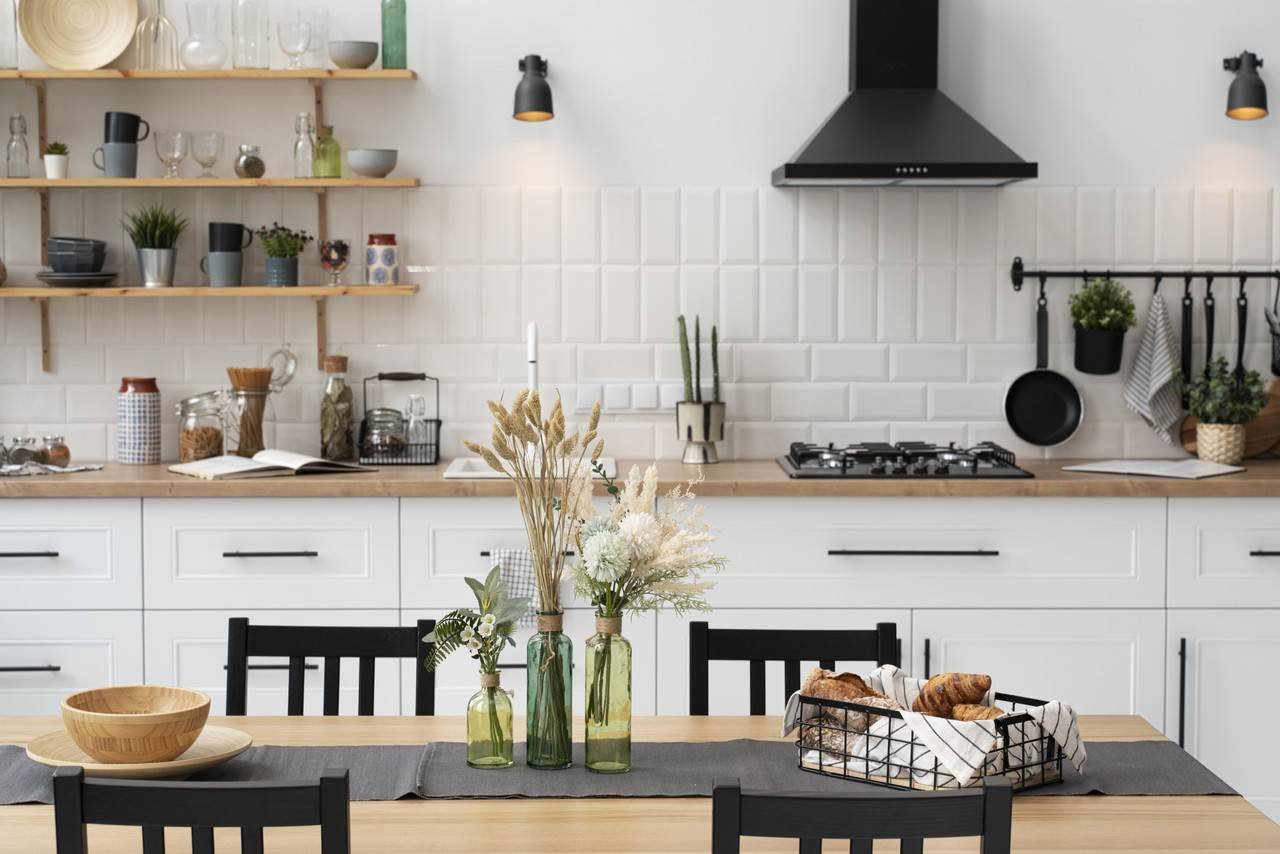 quarto moderno vazio com móveis