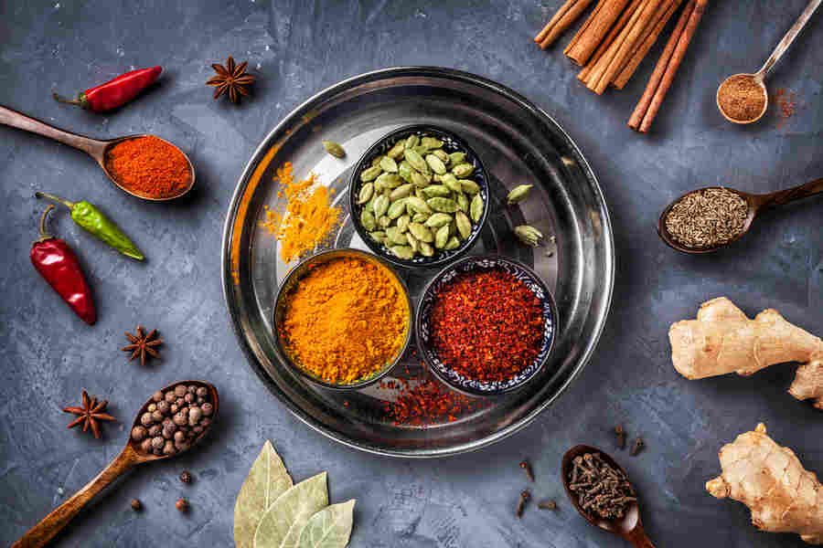 Quer aproveitar todo o poder de alguns alimentos para agilizar sua dieta? Então confira o que são alimentos termogênicos e como utilizá-los no Simplifica!
