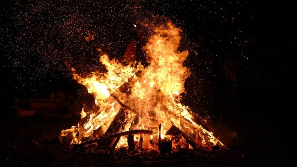 fire 2541908 1280