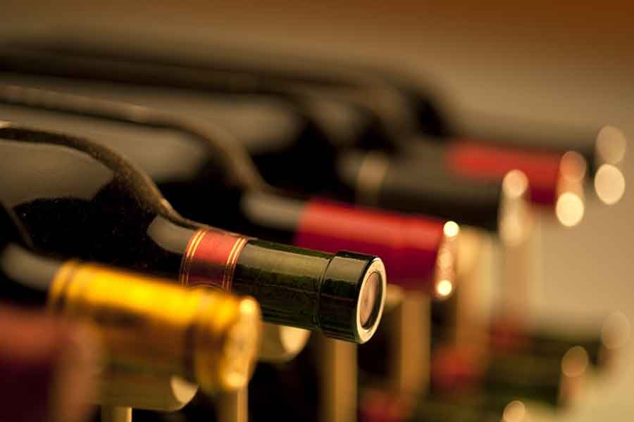 Existem diversos tipos de vinhos, mas você conhece todos? Então saiba mais sobre alguns deles clicando aqui. Vem que a gente Simplifica!